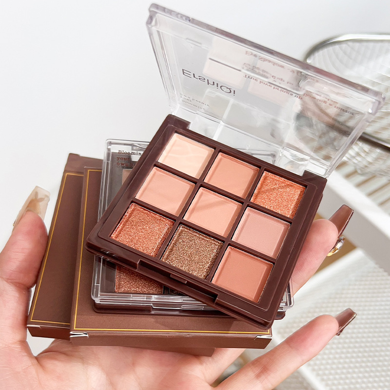 9-Color Earth-Toned Eyeshadow Palette with Low Saturation, Matte and Fine Shimmer, Pearlescent Glitter, Brightening Blush, Highlighter, Affordable Makeup for Students