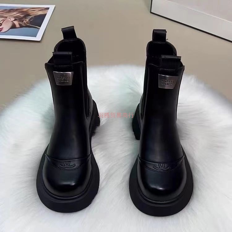 时尚切尔西烟筒靴软皮靴女2025短靴秋冬新款小个子增高英伦马丁靴