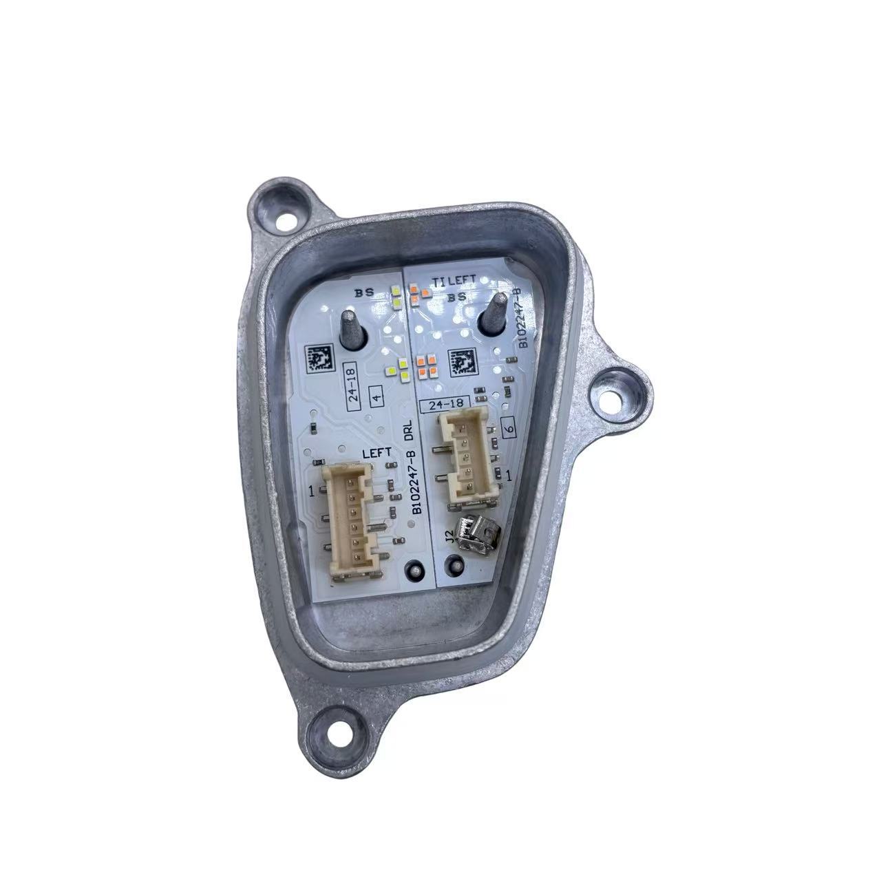 6F0941475 6F0941476 New Led Daytime Running Light Turn Signal Suitable for Seat Arona Biza