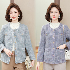 お母さんの春の服の洋風の小さい香りの風のコートの2025新型の中高年の女性の春秋のタイプの短いファッションのジャケットの上着