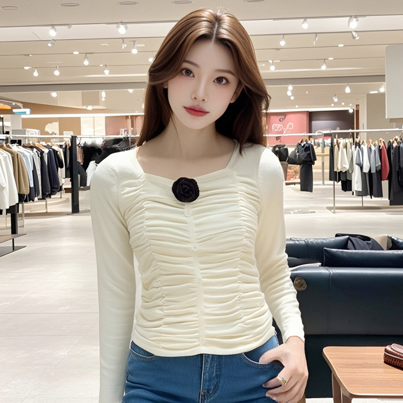 AI Figure in stock Korean Style Design Sense Niche Three-Dimensional Flower Long-Sleeved Knitted Sweater Women's Slim-Fit Slimming Top Trendy
