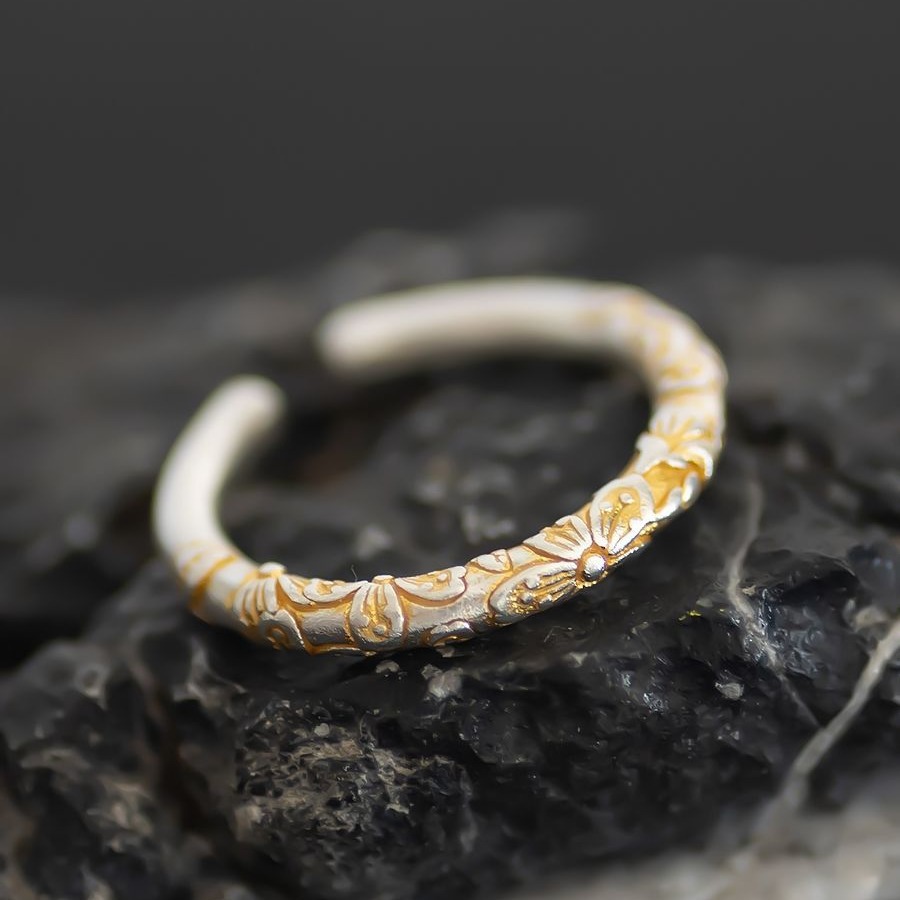 復古中國風寒梅花戒指女士新款精緻雕刻描金櫻花可調節開口指環