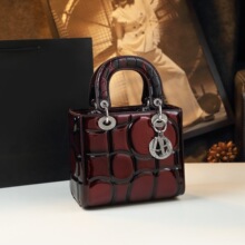 2025新款大气手提包真皮女士包包漆皮石头纹斜挎包时尚百搭单肩包