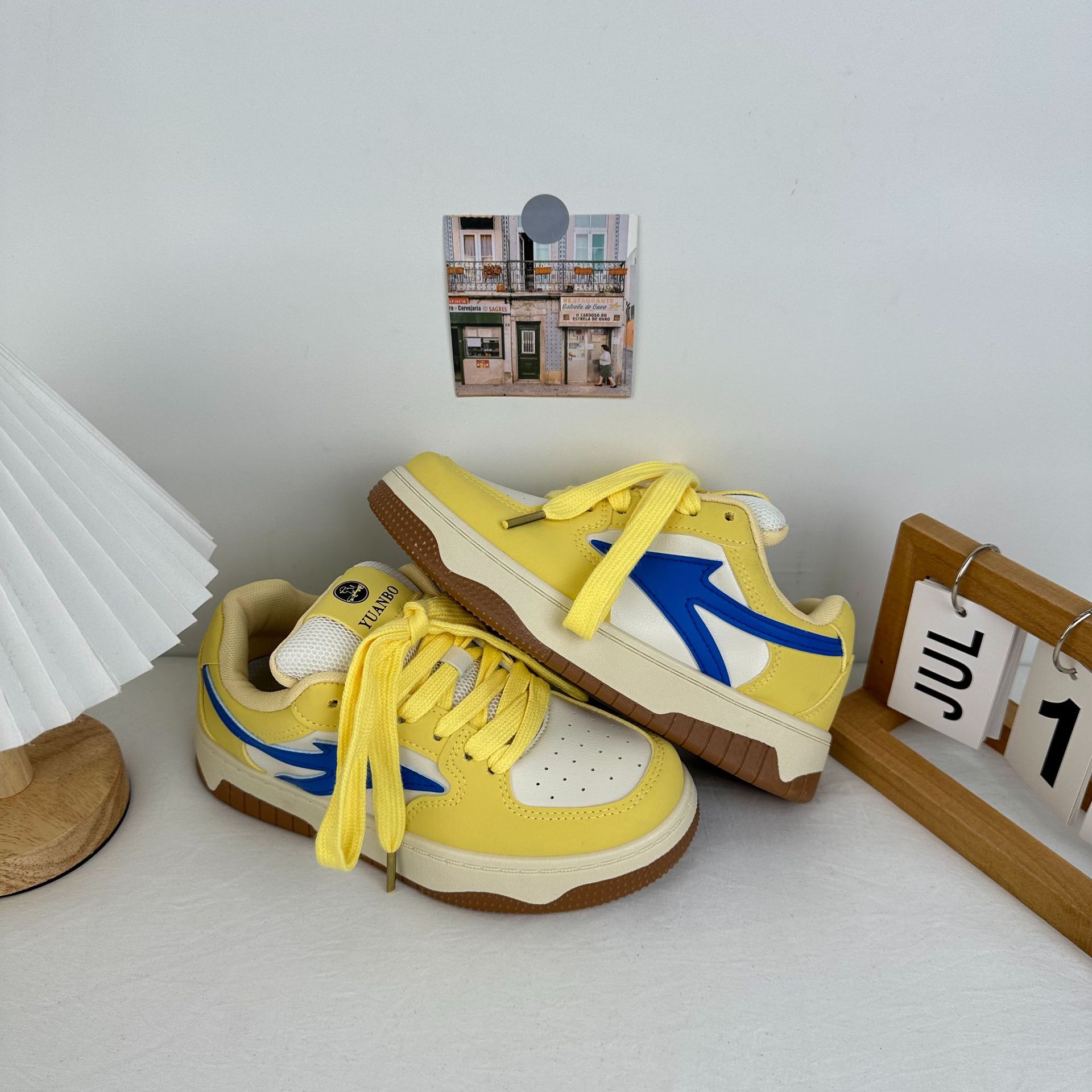 Yuanbo 2025 primavera nuevos zapatos de skate de mujer baja parte gruesa zapatos de lona deportivos casuales coreanos zapatos de mujer image 8