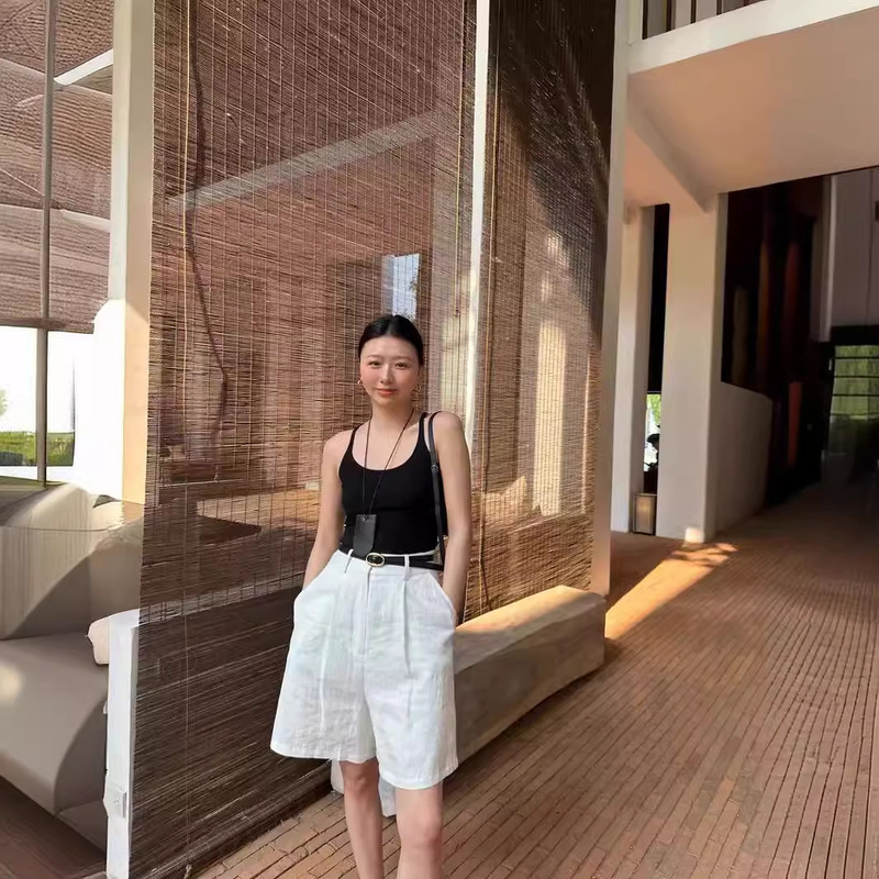 Recommended Versatile Linen Mid-Length Shorts That Make Women Look Slimmer and Taller