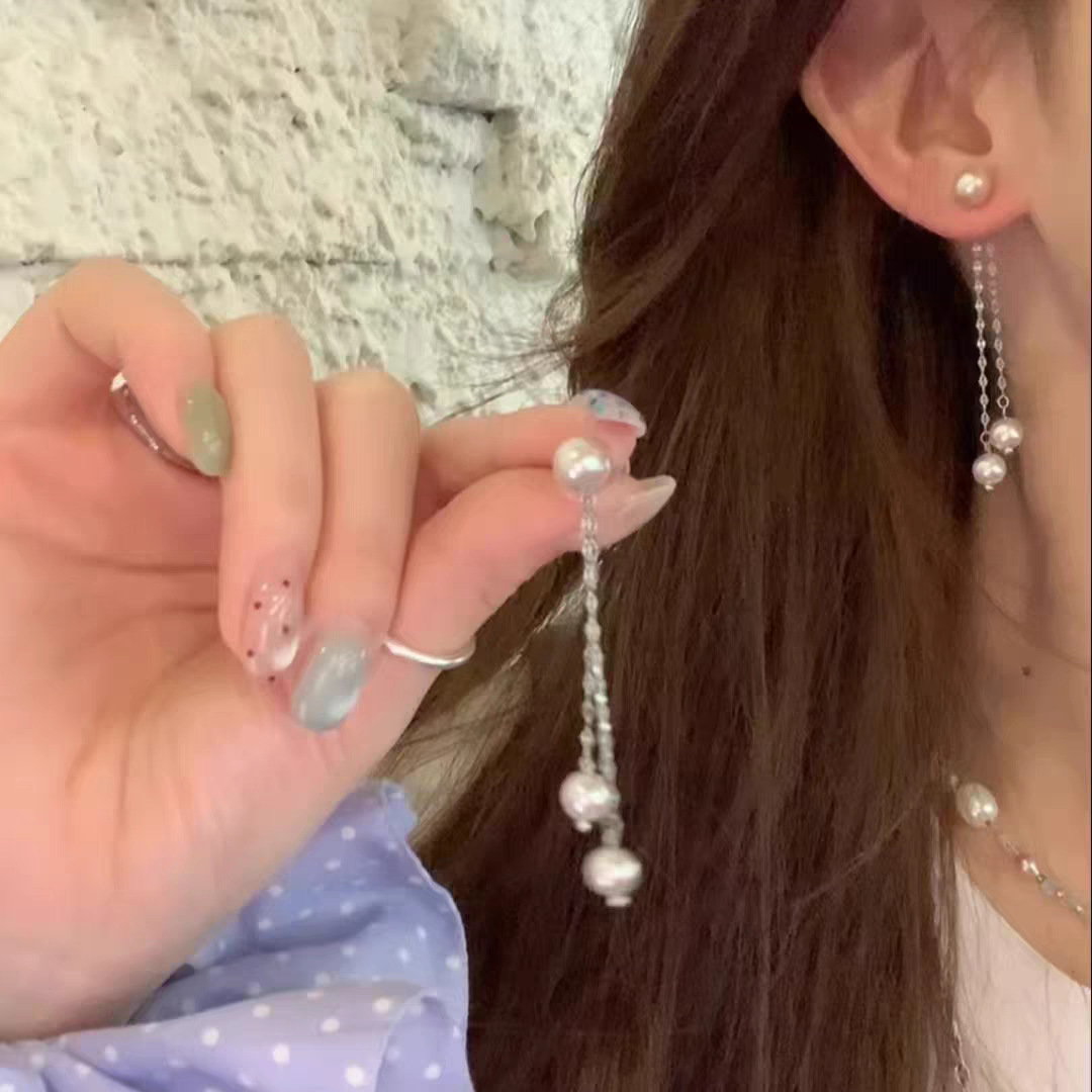 2025 nuevo estilo flor borla sin agujeros para las orejas placa de incienso para mosquitos pinzas para las orejas para las mujeres, pendientes de lujo ligero de alta calidad, pinzas para las orejas indoloras