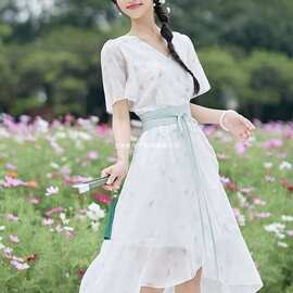 小个子连衣裙女夏小清新国风文艺改良汉服碎花裙温柔仙气收腰显瘦