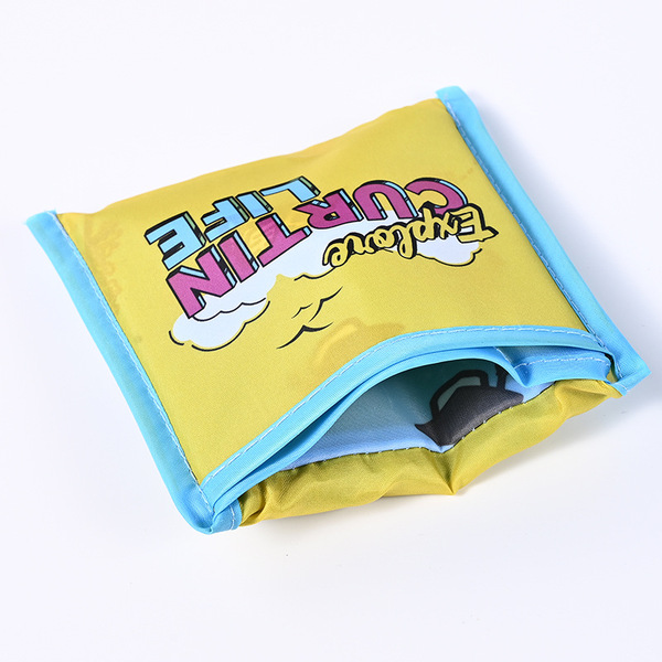 Foldable capacious handheld fashionable shopping bag