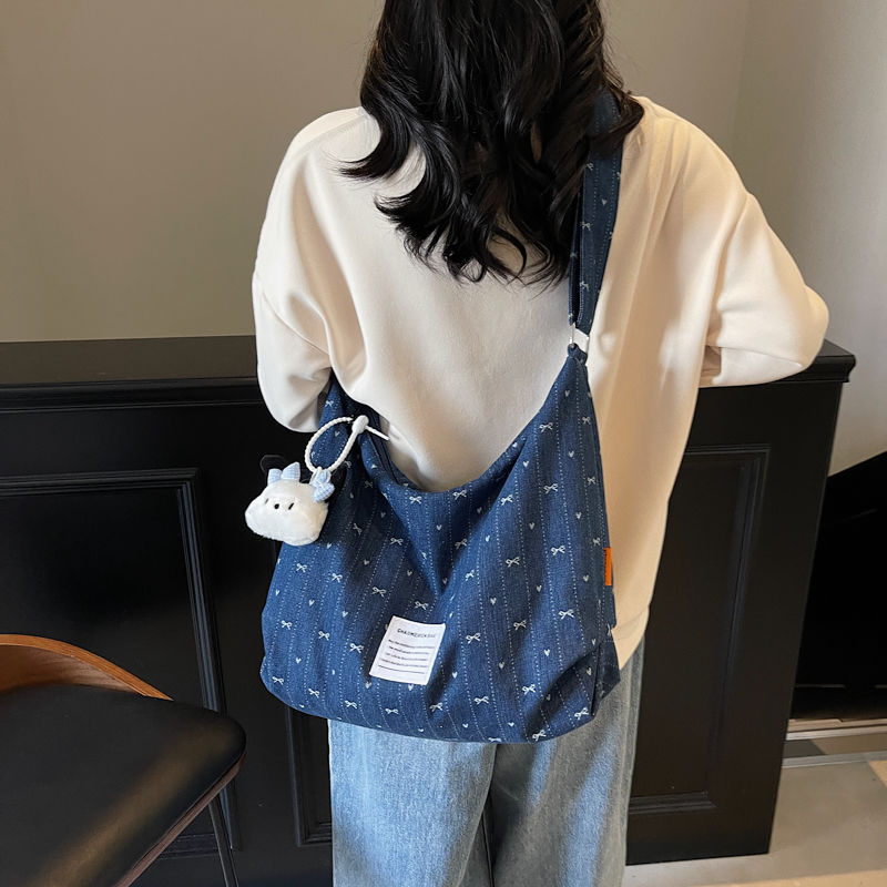 Denim Bag Women's 2025 New Trendy Versatile Shoulder Bag Large Capacity Tote Class Commuting Crossbody Bag Denim Bag Women's 2025 New Trendy Versatile Shoulder Bag Large Capacity Tote Class Commuting Crossbody Bag