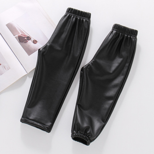 Thin velvet children's fur integrated leather pants for women's baby cover pants waterproof warm pants for boys and cashmere pants wholesale