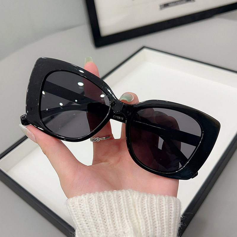 Sunglasses 2024 new trendy women's gm UV-proof strong face-showing small sunglasses ins Internet celebrity glasses 5515 Sunglasses 2024 new trendy women's gm UV-proof strong face-showing small sunglasses ins Internet celebrity glasses 5515