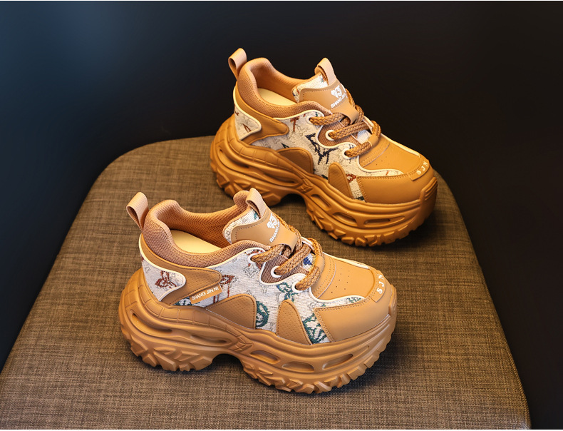 Giày sneaker nữ đế dày tăng chiều cao phong cách daddy — Trà sữa màu chi tiết 5