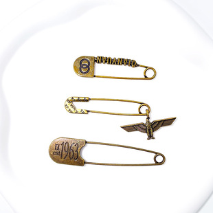 Retro pin Korean style large pin clothing jewelry pin bronze clothes skirt waist-tight size anti-exposure brooch