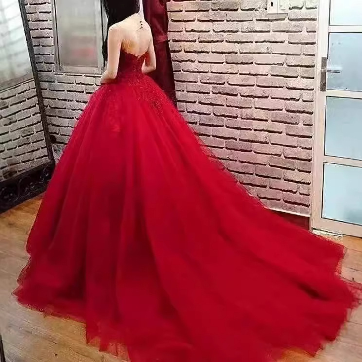 Vestido de noche de reunión anual vino rojo 2026 nuevo vestido de brindis fiesta de cumpleaños anfitrión de la fiesta delgada vestido largo