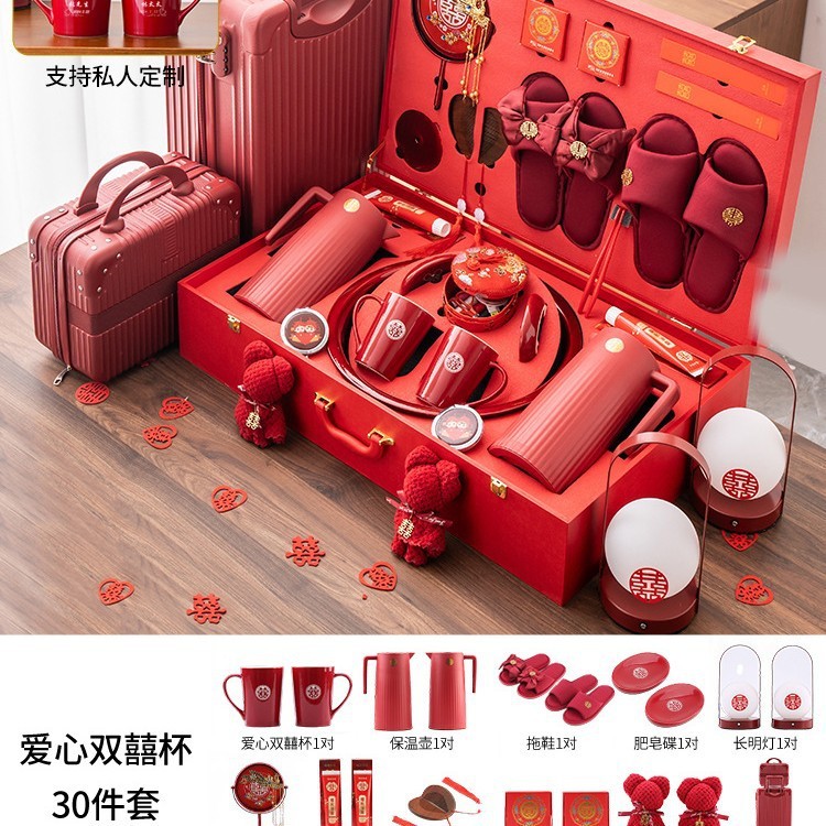 女性用の持参金アイテム、高級ウェディング用品のフルセット、宝物の集合体、結婚式の母家の結婚準備セット|undefined