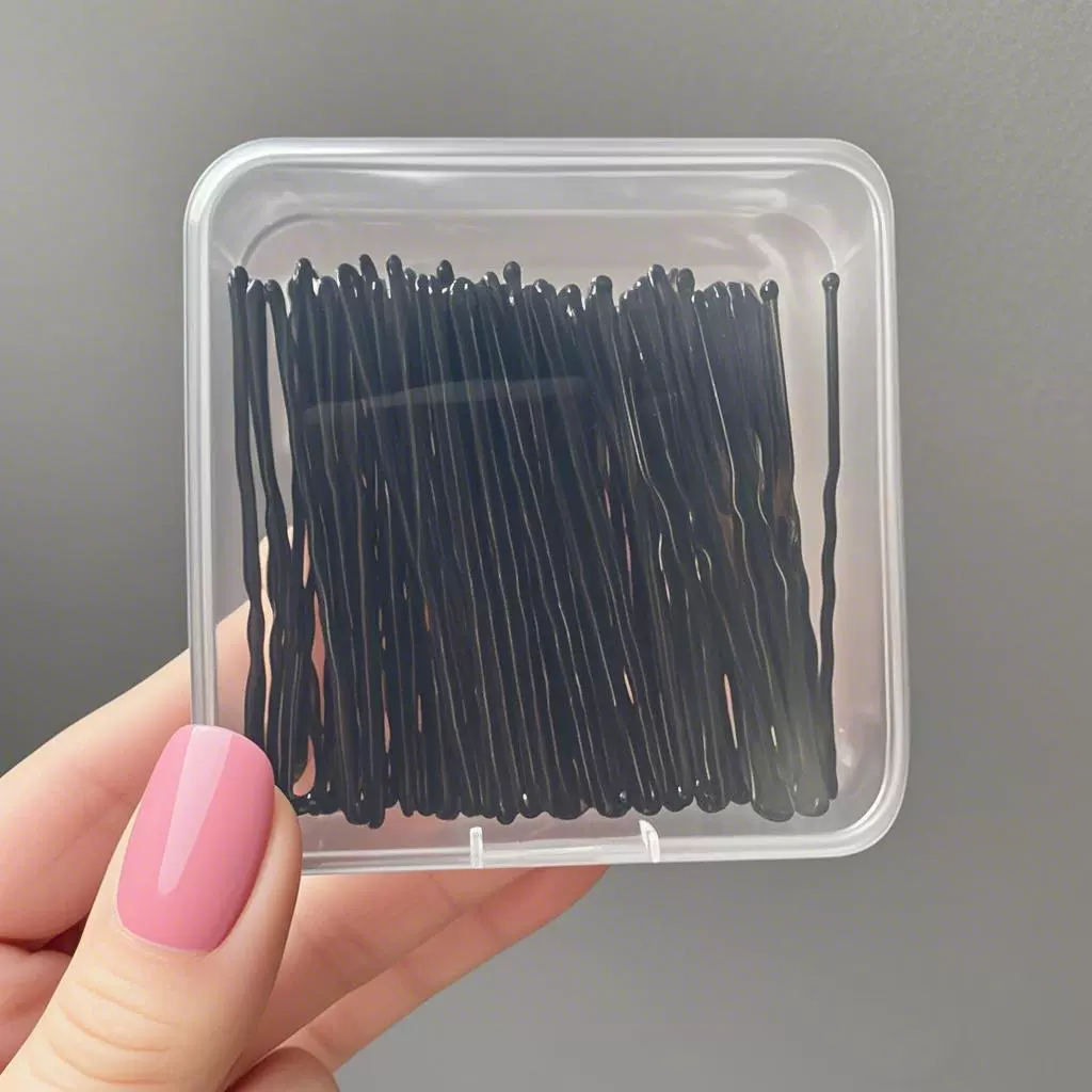 100支透明PP方盒装黑色发夹一字夹弧形小黑卡子头饰钢夹边夹发卡