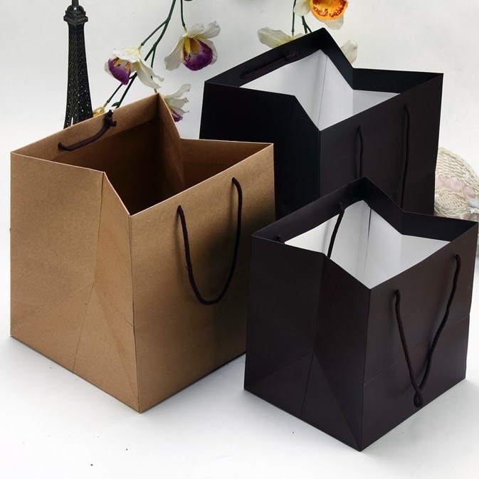 蛋糕盒礼品袋方体袋大中小宽底高档货色现牛皮正方形加厚纸袋子