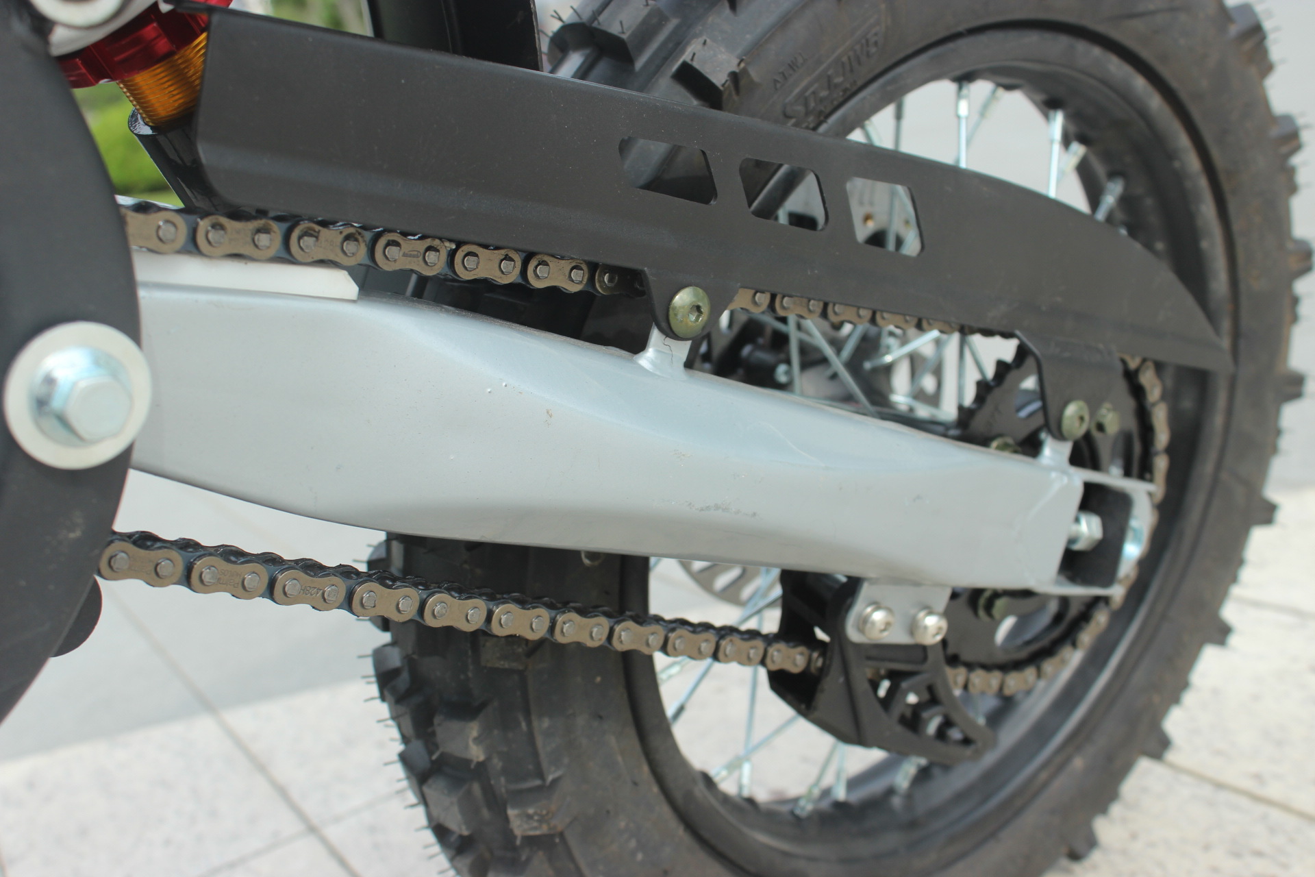 Brand New Off-Road Motorcycle, Mountain Dirt Bike with Reinforced Frame, Professional Motorcycle, 125Cc All-Terrain Motorcycle