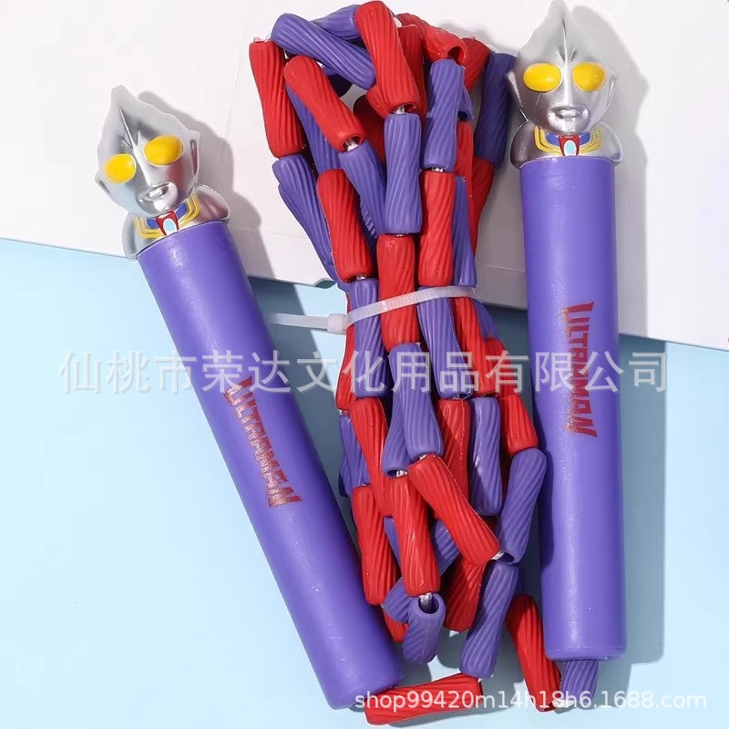 보라색 티가 대나무 줄넘기