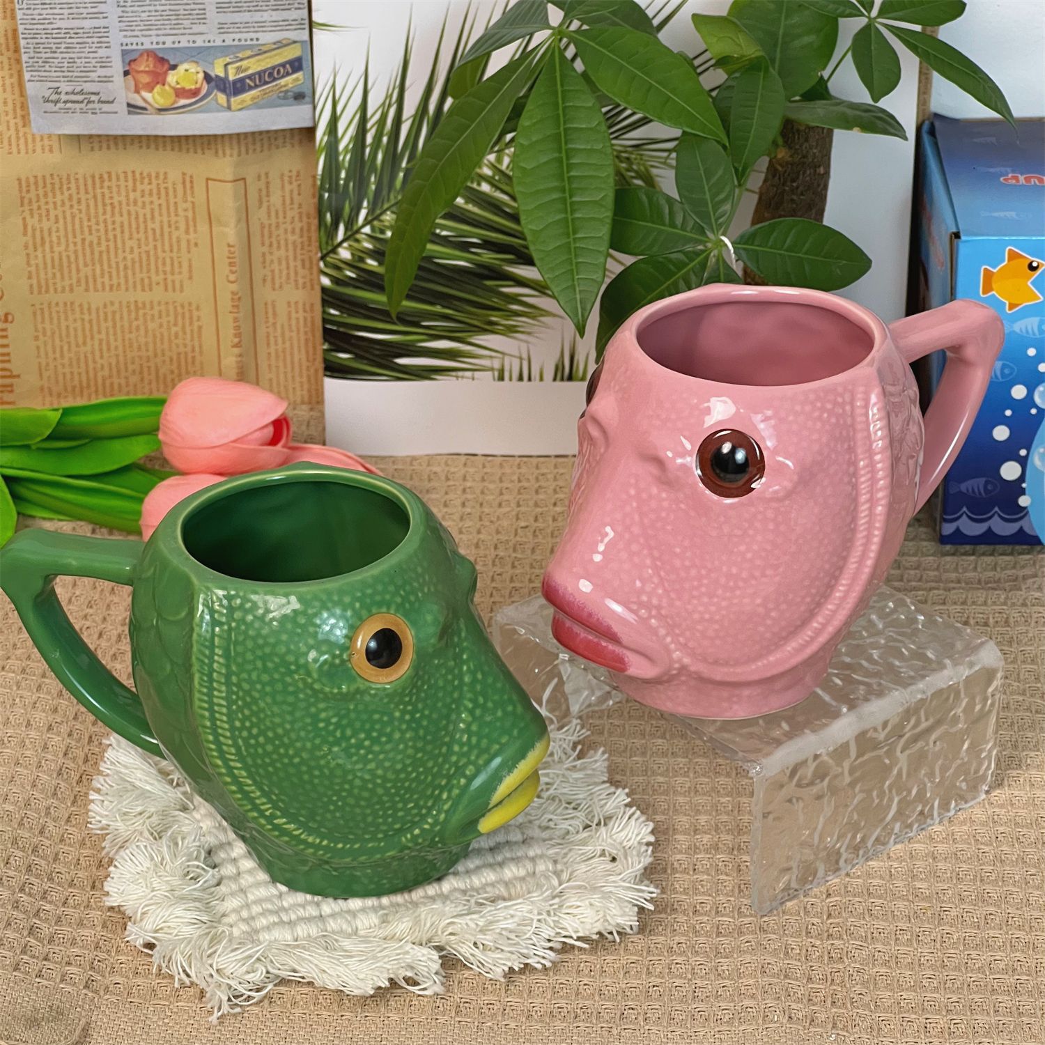 Divertido creativo taza de agua de pescado verde taza de cerámica tallado en arena taza de marca taza parodia de la fama en línea taza extraña