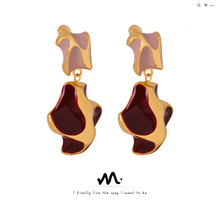 新款复古高级感个性不规则铜材质珐琅彩釉奶牛花纹耳环小众饰品女