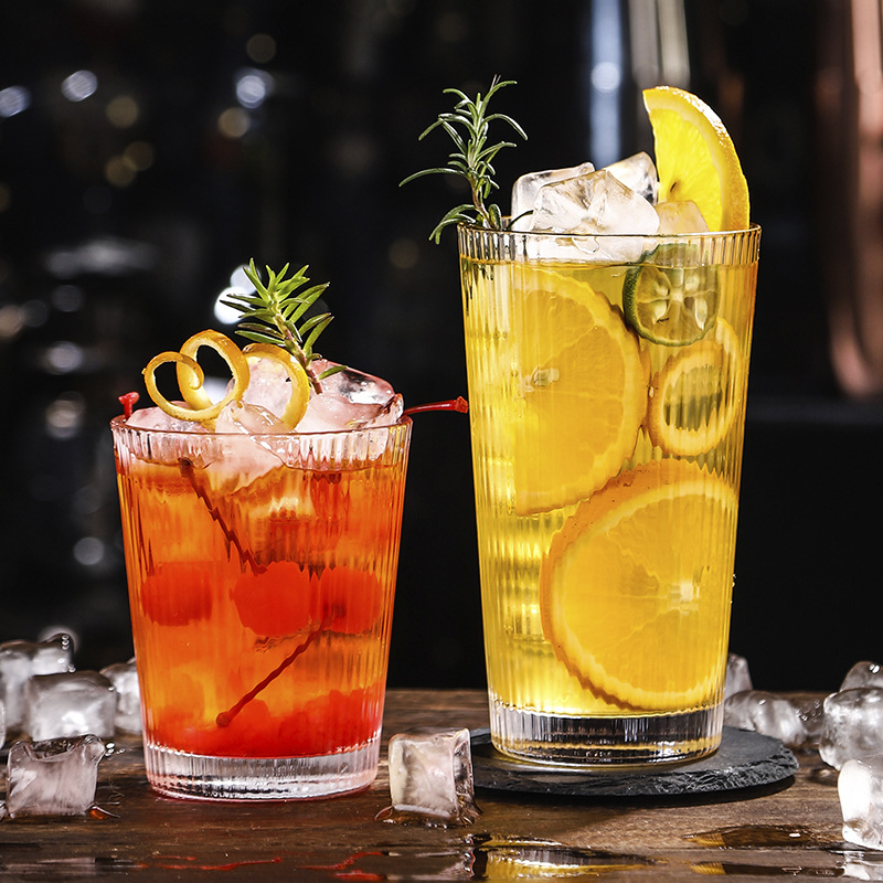 INS estilo rayas verticales simples taza de paja con tapa taza de agua de alto aspecto taza de café de leche taza de bebida taza de café de hielo