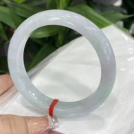 玉器工艺品;宝石工艺品;手链