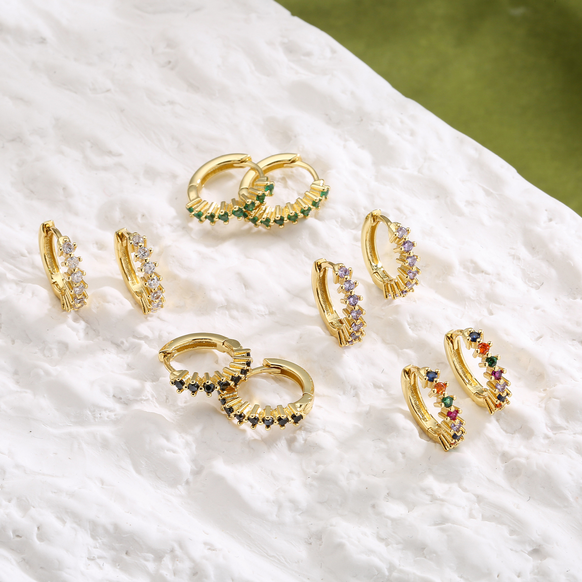5g Weight Zircon Inlay Material Earrings Classification Copper Material Geometric Pattern Women'S Gender Plating Design Fashion Style Rose Red, White, Purple, Green, Yellow, Black Color Fashion Geometric Plating Copper Zircon Earring Sets 无