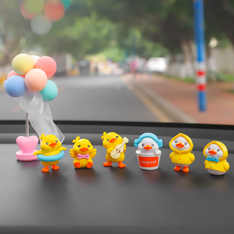 New cute duck car decoration instrument panel decoration center console display car decoration creative cute