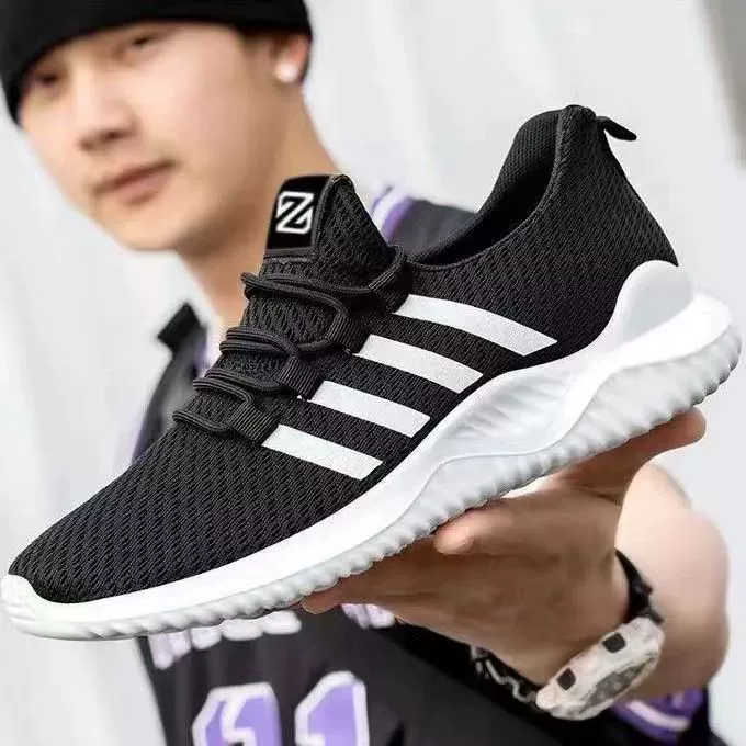 Мужская новая сетчатая обувь 2023, ультралегкие кроссовки Four Seasons, Легкая сетчатая Белая обувь для пар с мягкой подошвой, Мужская модная обувь