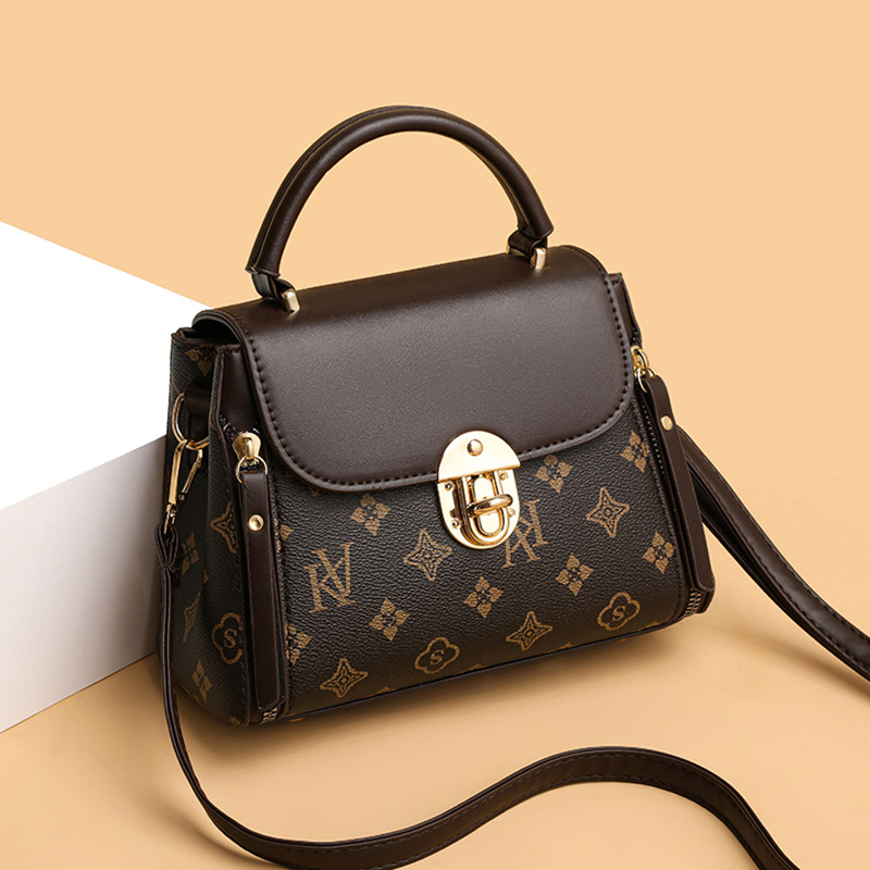 프랑스 스타일 작은 crowdsourcing 가방 여자의 2023 여름 새로운 고급 질감 절묘한 작은 사각형 가방 가벼운 럭셔리 인쇄 숄더백 여성 가방