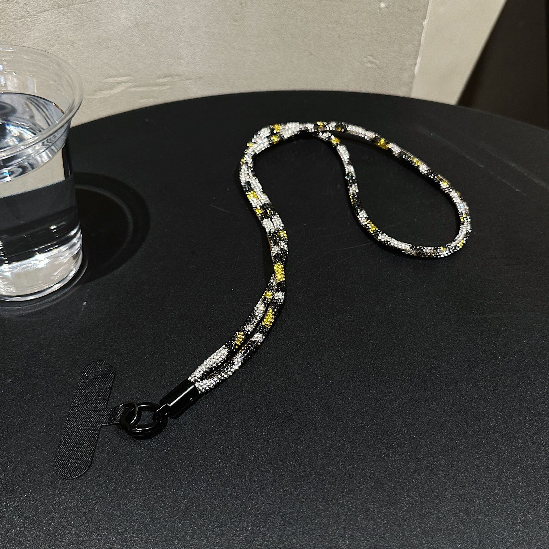 Lujo ligero color diamante de lujo brazalete larga cuerda de teléfono móvil colgante colgante de alta calidad colgante duradero