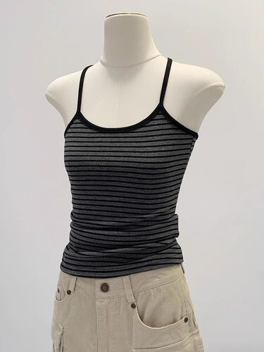 Unique and stylish Thai-style niche striped sleeveless camisole for women—new summer design, perfect for wearing alone or as a base layer, slim-fit short top.