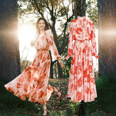現物唐嫣同モデルの超仙シフォンの花のプリントのワンピース