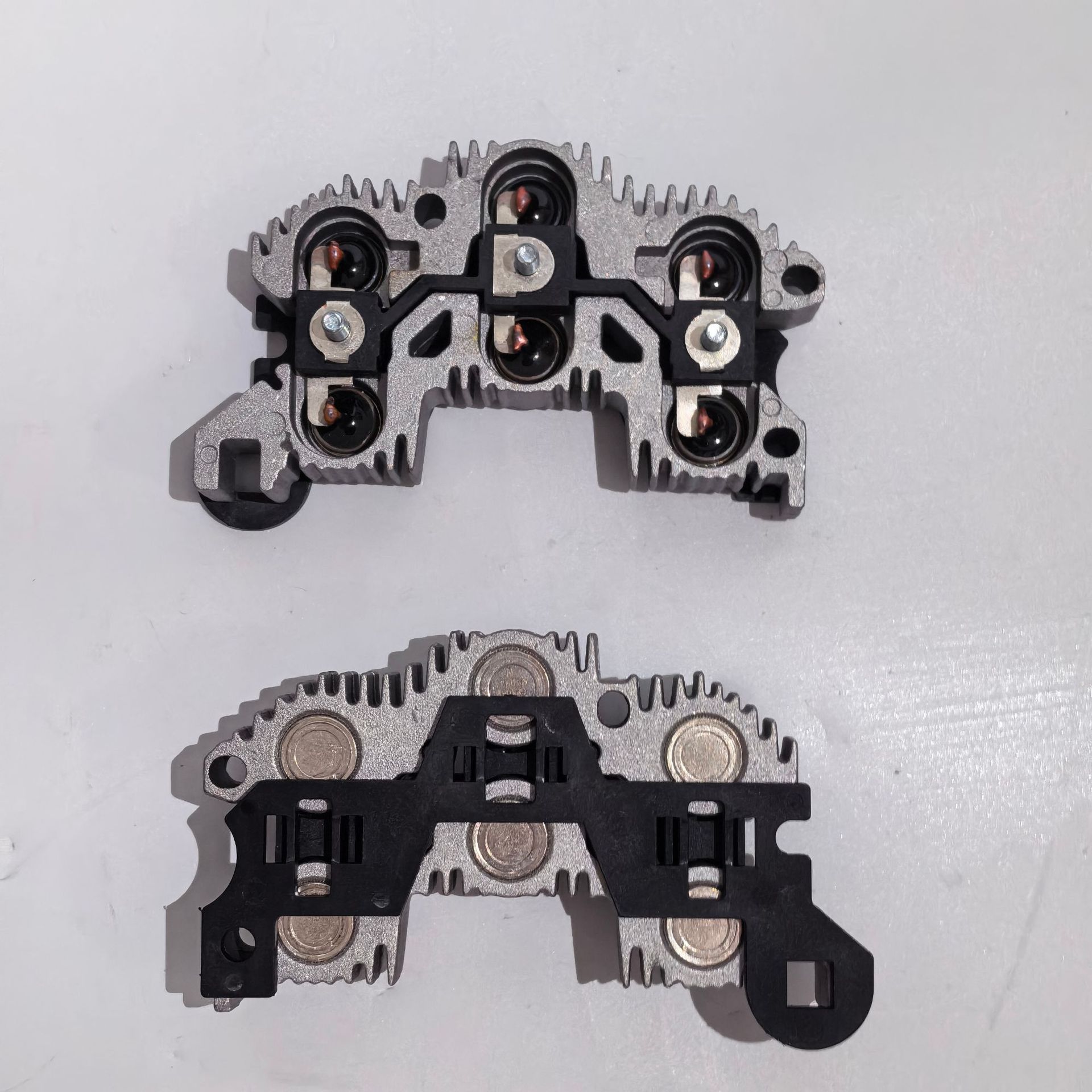 22si diode rectifier bridge assembly is suitable for Dongfeng Cummins heavy-duty truck parts and generator accessories