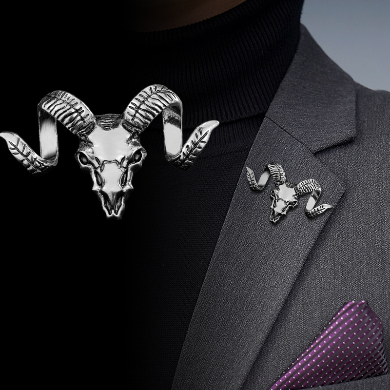 Personalized high-grade corsage men's goat Korean suit brooch women's sheep rich sheep sheep year of sheep small collar brooch