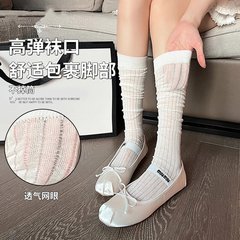 すねの靴下は汗を吸います。通気性が高いブーツは靴下を積んでいます。夏の甘いバレエ風の長い筒のロリータJK靴下です。