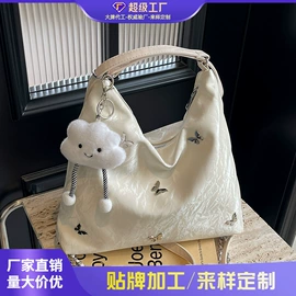 女士单肩包;女士斜挎包;女士双肩包