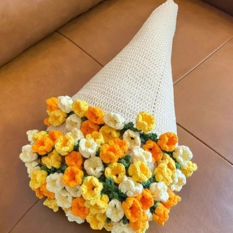 【完成品・在庫あり】ガールフレンドへのギフトとして、手作りの毛糸で編んだバラの花が付いた花束ブランケット完成品|undefined