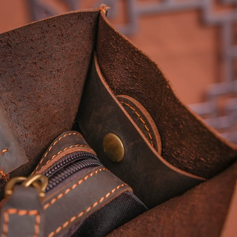 Capacious one-shoulder bag, leather handheld retro laptop, business version, cowhide