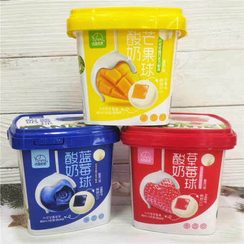 Strawberry Mango Yogurt Blueberry Balls Chocolate Balls Bucket 138g Fruit Pieces Candy Gift Box Dessert Snack