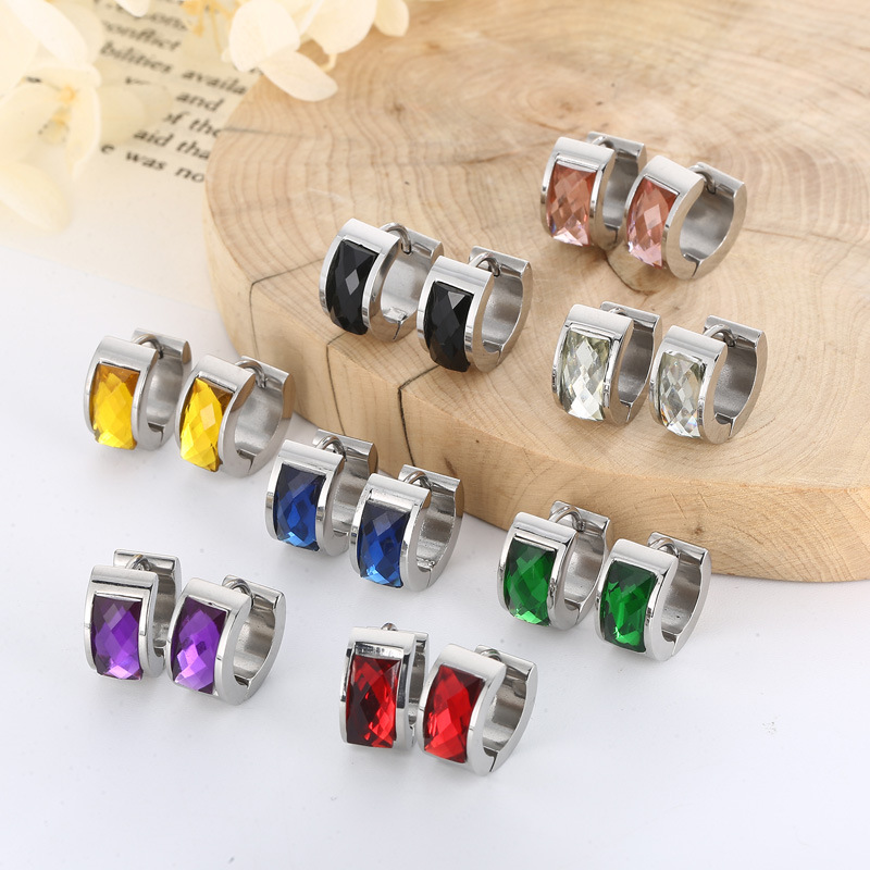 1 Pair Simple Style U Shape Plating Inlay Titanium Steel Glass 18K Gold Plated Earrings display picture 2