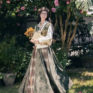 ����ʽ���LŮ�bᘿ��ȼםhԪ�،WԺ����ʽ���L����ȹ�h�����b�L��