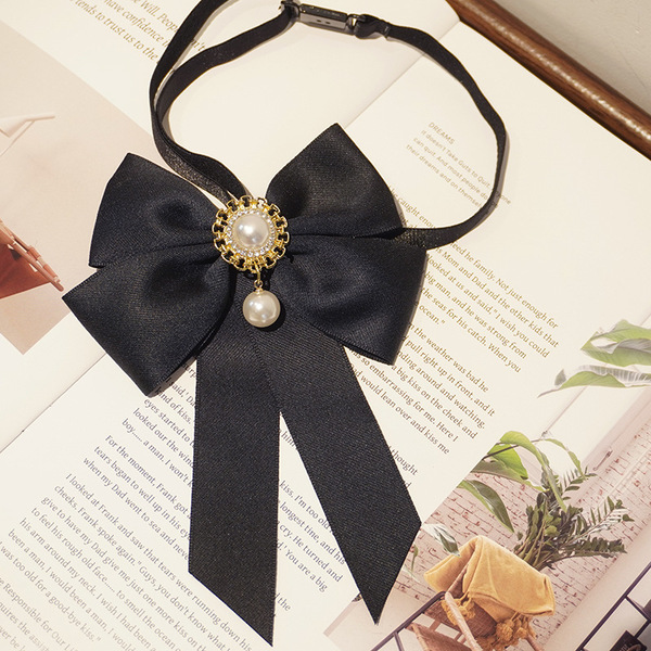 Bow tie with bow
