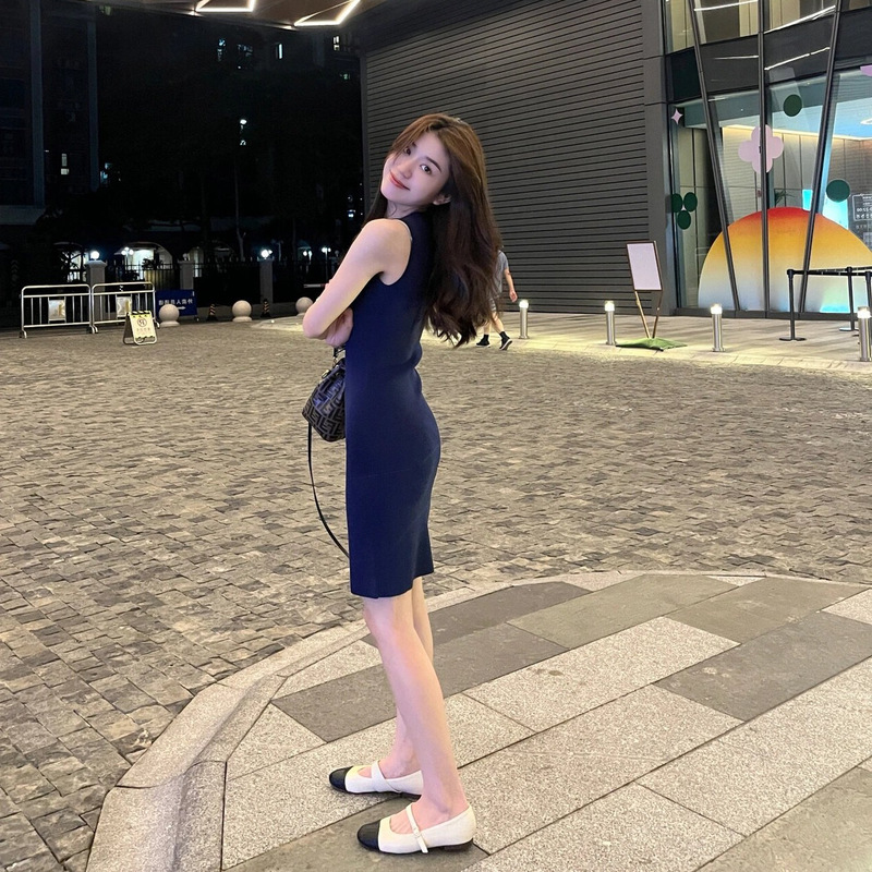 First Love Pure Milk Sweet Skirt Women's Summer Small High-end Sense Hot Girl Sexy Hip Knitted Vest dress