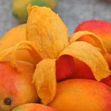 海南贵妃芒果薄皮新鲜水果非甜心芒青芒凯特芒红金龙芒果