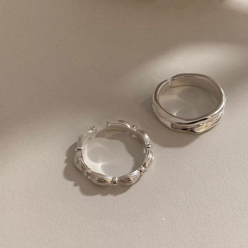 Korean Minimalist Ring for Women, Unique Instagram-Inspired, High-End Design with Adjustable Opening