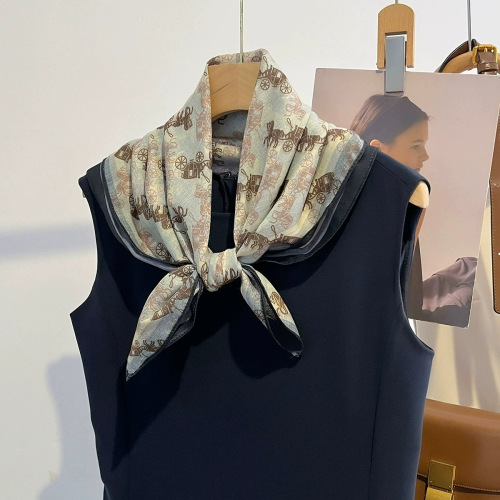 Elegant and Fresh Floral Print Square Scarf with High-End Decorative Feel, Fashionable Neck Scarf, Sun Protection Shawl for Women