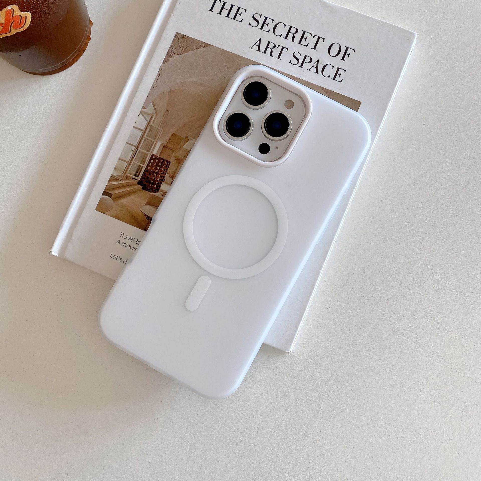 适用苹果iPhone16promax手机壳磁吸14Plus套磨砂12简约15果冻套13