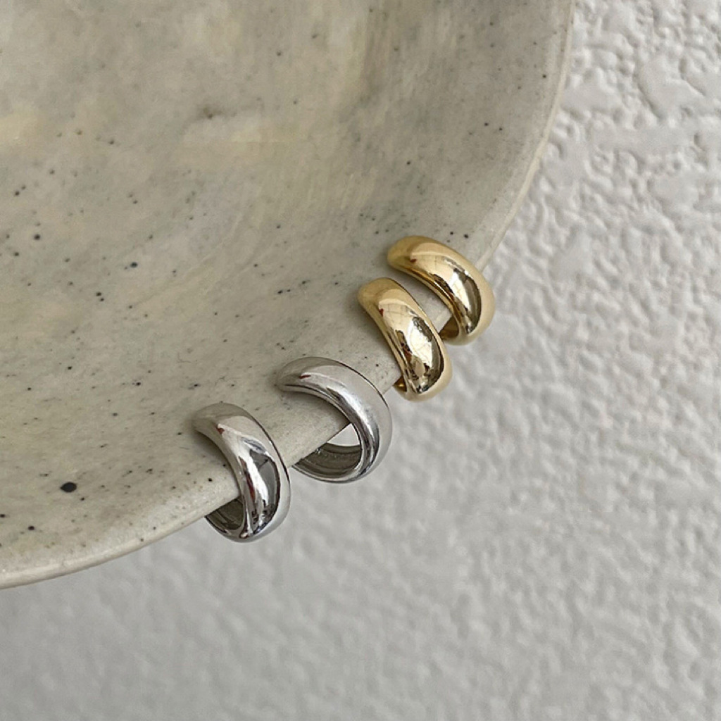 Ear clips * gold